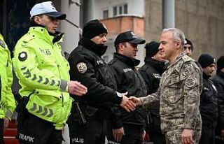 Müdür Ayata güvenlik güçleriyle iftarda buluştu