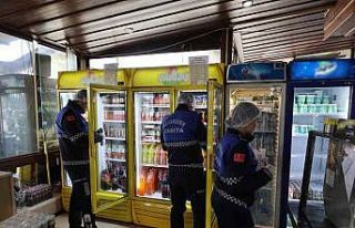 Muğla Büyükşehir zabıtası Ramazan denetimlerini...