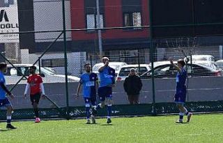 Muhsin Karataş attığı golü doğacak kızına...