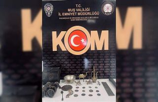 Muş’ta tarihi eser operasyonu: 25 parça ele geçirildi