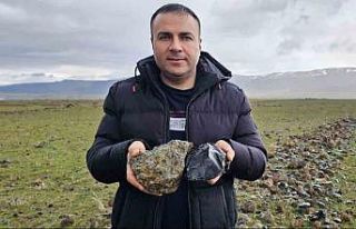 Nemrut’un binlerce yıllık doğal taşları keşfedilmeyi...
