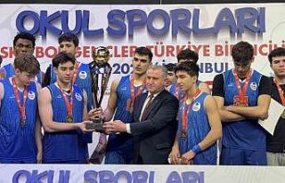 Okul Sporları Basketbol Gençler Türkiye Birinciliği...