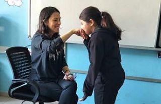 Okulda bayram geleneği yaşatıldı