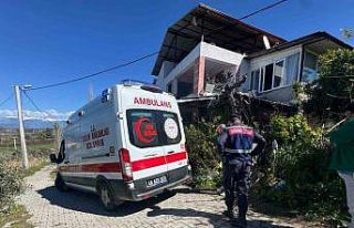 Önce karısını, sonra kendini vurdu