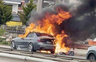 Ordu’da lüks otomobil alevlere teslim oldu