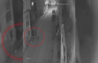 Park halindeki motosikleti çaldılar