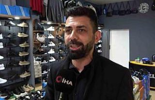 Pazarcı esnaf bedava bin çift ayakkabı dağıttı,...