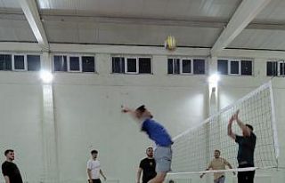 Pazarlar’da Voleybol heyecanı başladı