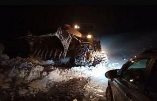 Pervari’de karda mahsur kalan 78 kişi kurtarıldı