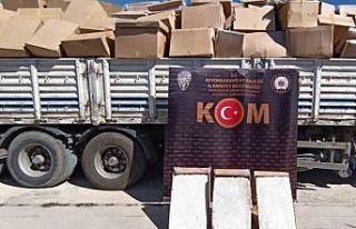 Polis piyasa değeri yaklaşık 8 milyon TL olan makaron...