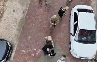 Polise silahla mukavemet gösteren şahıs özel harekat...