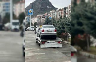 Polisin ’dur’ ihtarına uymayarak kaçan sürücüye...