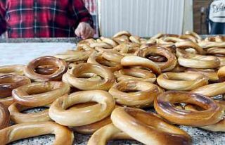 Rizelilerin vazgeçilmezi ’susamsız simit’ Cumhurbaşkanı...