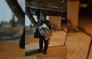 Sahura mehter marşı ile kalkıyorlar