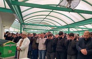 Sahurda fenalaştı, hastanede hayatını kaybetti