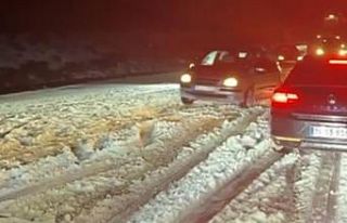 Şanlıurfa’da dolu ve kar yağışı etkili oldu