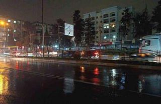 Şanlıurfa’da kısa süreli sağanak hayatı olumsuz...