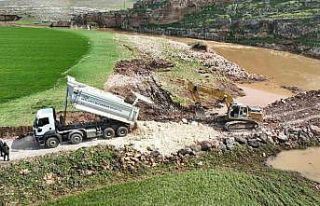 Şanlıurfa’da selin neden olduğu hasar gideriliyor