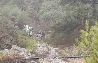 Şarampole uçan araçta 1 kişi öldü, 4 kişi yaralandı