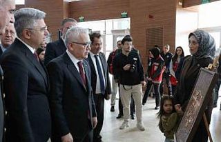 Şehit ve gazi yakınlarının yaptığı el emeği...