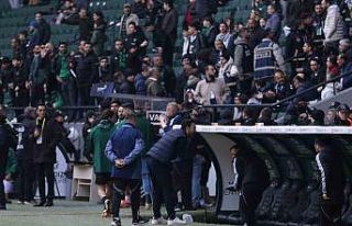 Selçuk İnan’dan görülmemiş protesto