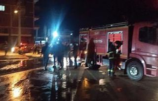 Siirt’te akaryakıt istasyonunda çıkan yangında...