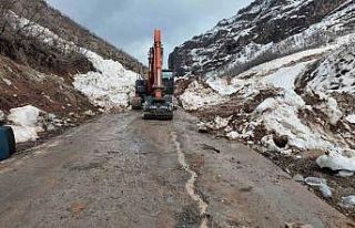 Şırnak’ta çocuklardan alkışlanacak hareket:...