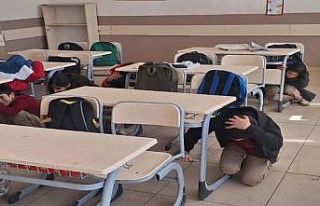 Şırnak’ta ilkokul öğrencilerine AFAD’dan hayat...