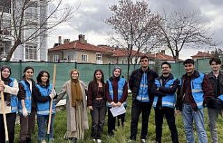 Sivrihisar Yurdu bahçesinde fidanlar toprakla buluştu