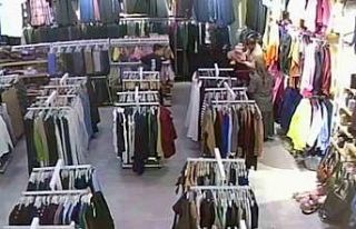 Soğukkanlı esnaf bebeği hayata bağladı