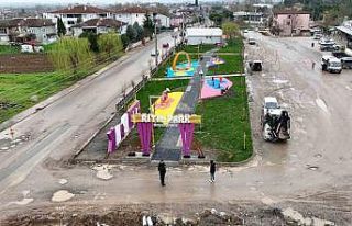 Söğütlü’de müzikli parkın inşaatına sona...