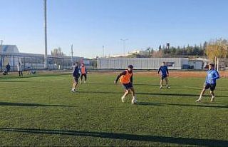 Söğütspor, lider Kahraman Kazan Belediyespor’a...