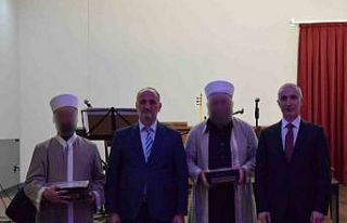 Suç işleyerek girdikleri cezaevinde hafız oldular