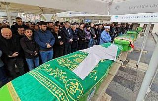 Tıp fakültesi öğrencisi Yaren, hekim önlüğü...