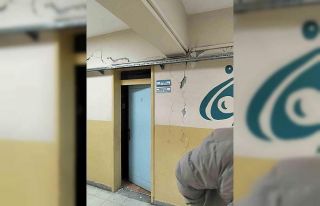 Tokat’ta 5,5 büyüklüğündeki deprem okul duvarlarını...