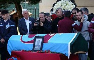 Trabzonspor’da, Orhan Kaynak için tören düzenlendi