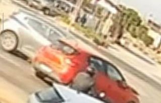 Turgutlu’da 3 kişinin yaralandığı kaza anı...