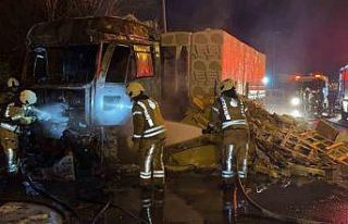 Tuzla’da korkutan tır yangını