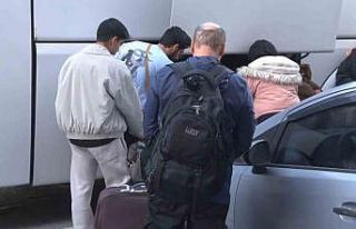 Ülkelerine giden İranlılardan Amerika ve İsrail’e...