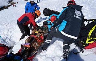 Uludağ’da çığ arama kurtarma tatbikatı gerçekleşti
