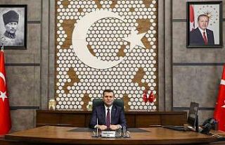 Vali Akmeşe: "Kadınların katkısı geleceğimiz...