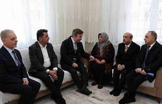 Vali Aydoğdu’dan ailelere Ramazan ziyareti