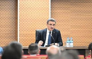 Vali Baruş: "Samimiyet ve adalet ilkeleri kamu...