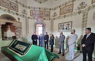 Vali Erdinç Yılmaz Seyitgazi’de tarihi mekanları...