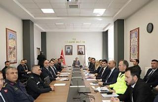 Vali Işın: "Tüm tedbirler titizlikle uygulanmaya...