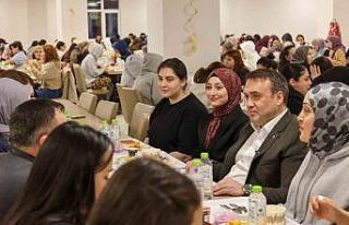 Vali Sözer, öğrencilerle bir araya gelerek hedeflerini...