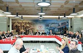 Vali Yılmaz: "14 Mart Tıp Bayramı’nı yürekten...