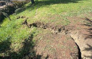 Valilik konutu tehlike altında: Çatlaklar ilerliyor