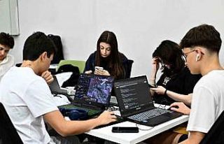 Yapay Zeka ile Görsel Üretim Atölyesi başlıyor