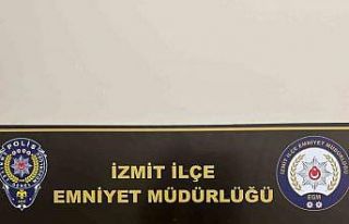 Yaşlıları romatizma kremiyle dolandırdı